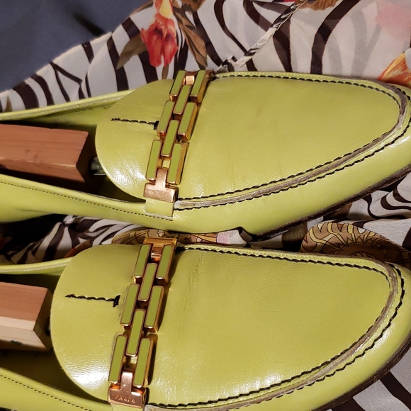 - Prada Loafers Size 39.5 Vintage - Picture 10 of 11